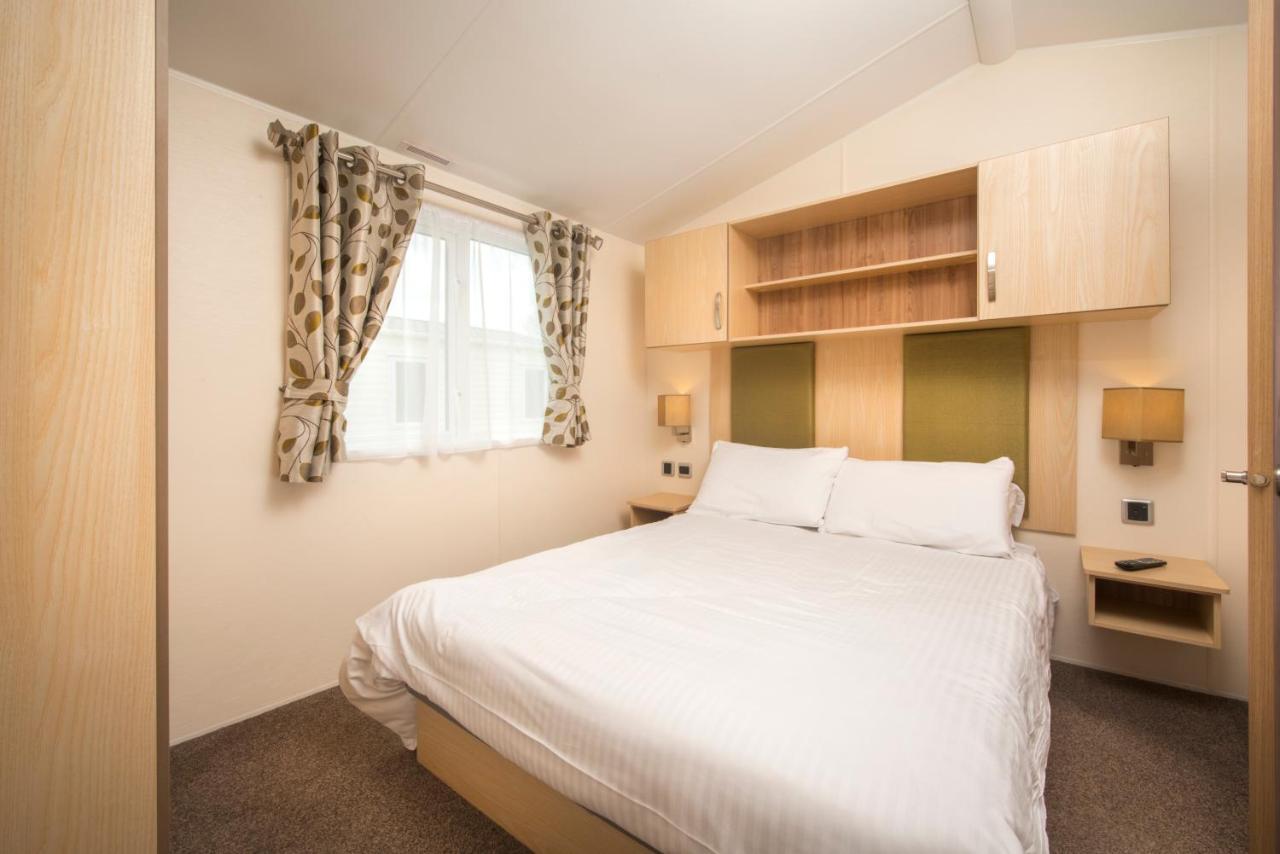 Widemouth Bay Caravan Park บู๊ด ภายนอก รูปภาพ