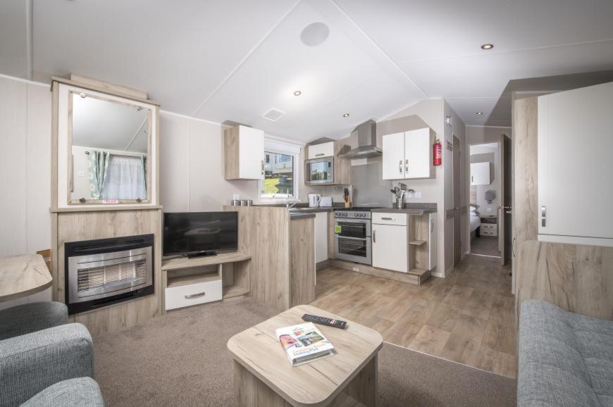 Widemouth Bay Caravan Park บู๊ด ภายนอก รูปภาพ